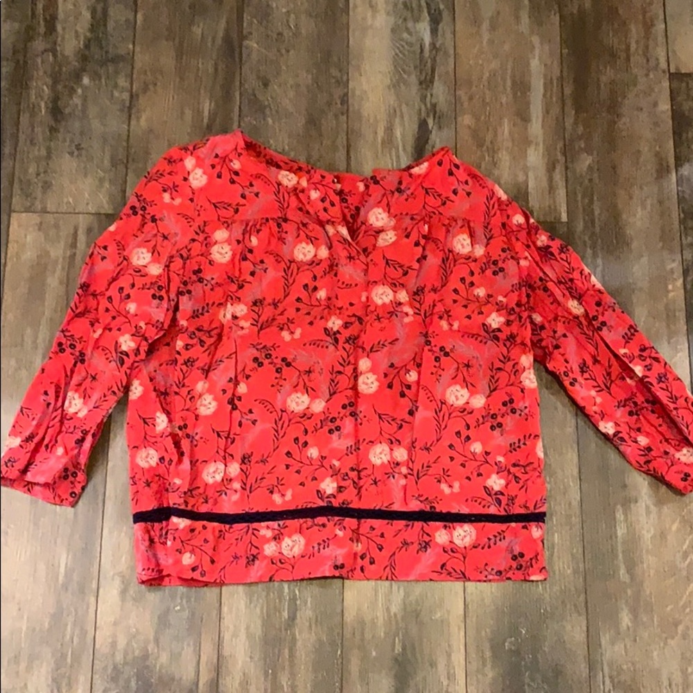 Caslon Petite S Red Floral Blouse